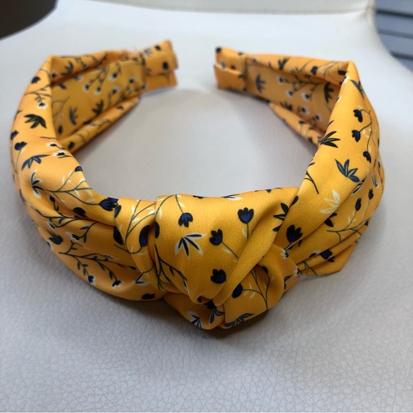 Headbands of Hope Set of 2 Gold and Navy Floral - Picture 11 of 16